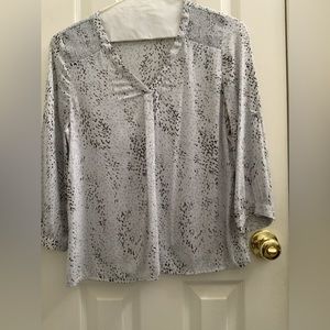 Stitch Fix 41 Hawthorn dress blouse.  Gently used, normal wear.